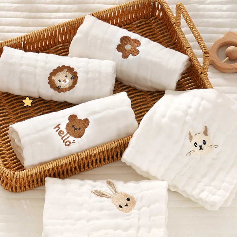 Baby Clothing Wash - 6 레이어 코튼 자수 아기 타액